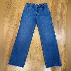 Abercrombie & Fitch High Rise 90s Relaxed Jean- Medium wash with raw hem